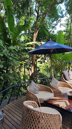 Opinii despre Three Monkeys Restaurant în อำเภอเมืองภูเก็ต - การบริการอาหารและที่พัก