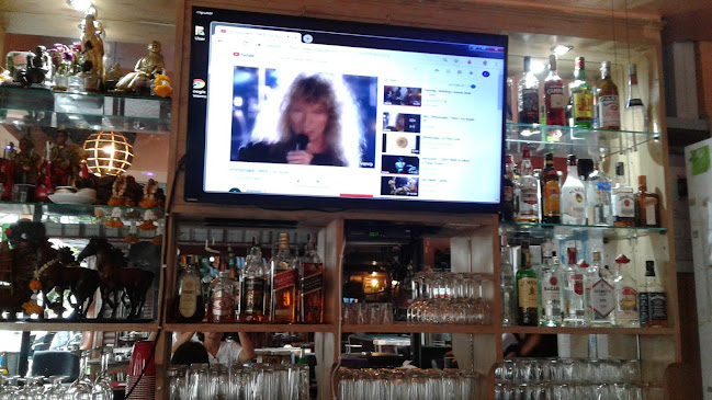 Opinii despre The Beach Place Jomtien în อำเภอบางละมุง - การบริการอาหารและที่พัก