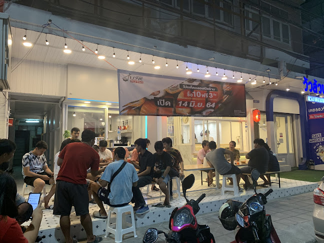 Comentarii opinii despre Birdhouse สาขาซอยวัชระนครสวรรค์