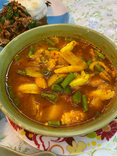 4 15 ถ. ศักดิเดชน์ ตำบลตลาดเหนือ อำเภอเมืองภูเก็ต ภูเก็ต 83000