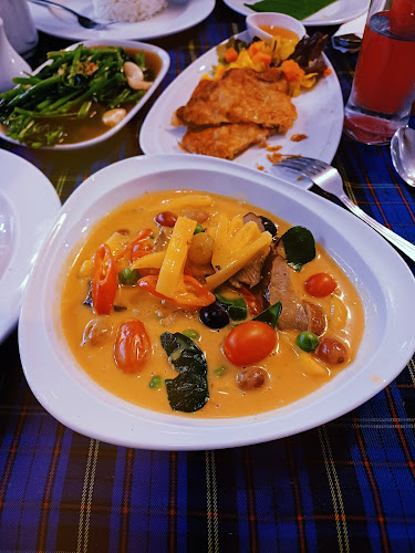 Kalika restaurant - การบริการอาหารและที่พัก