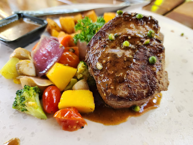 ตก, ตำบลปากน้ำโพ อำเภอเมืองนครสวรรค์ นครสวรรค์ 60000