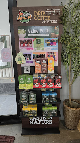 Cafe Amazon Jomtien Beach @The Now Hotel - การบริการอาหารและที่พัก