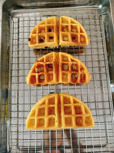 28, 95 หมู่4 ถ. หลวงพ่อแช่ม ตำบล ฉลอง อำเภอเมืองภูเก็ต ภูเก็ต 83000