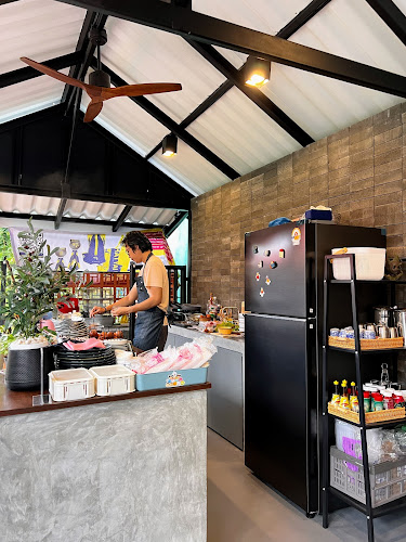 130 ถนนศรีภูวนารถใน ตำบล หาดใหญ่ อำเภอหาดใหญ่ สงขลา 90110