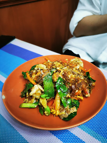 Rosthip Restaurant - อำเภอกะทู้