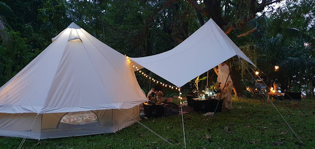 เสื่อผืน หมอนใบ - การบริการอาหารและที่พัก