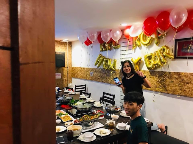 มีดีแจ่วฮ้อน HotPot - การบริการอาหารและที่พัก