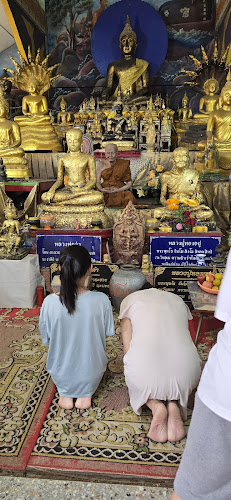 ตลาดน้ำหนองพะอง