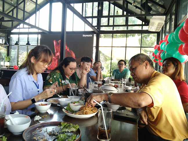 Opinii despre NINETY 9 Garden în เมือง - การบริการอาหารและที่พัก