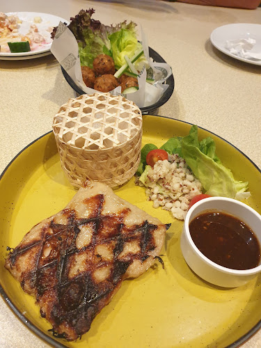 Floor 0, 218, ถนนเลียบชายหาด เมืองพัทยา อำเภอบางละมุง ชลบุรี 20150