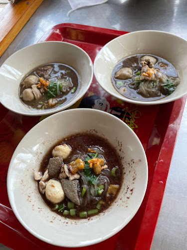 Opinii despre เจ้ไฝก๋วยเตี๋ยวเข่ง ก๋วยเตี๋ยวต้มยำนายไก่ โคราช - หัวทะเล în เมือง - การบริการอาหารและที่พัก