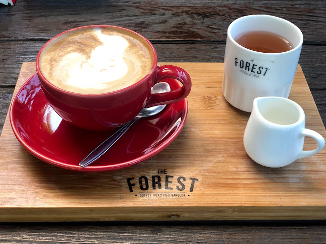THE FOREST COFFEE HAUS PHITSANULOK - การบริการอาหารและที่พัก