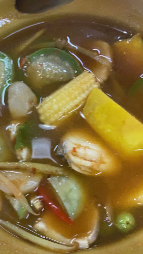 ร้านข้าวต้มปลาแป๊ะจั๊วะ - การบริการอาหารและที่พัก