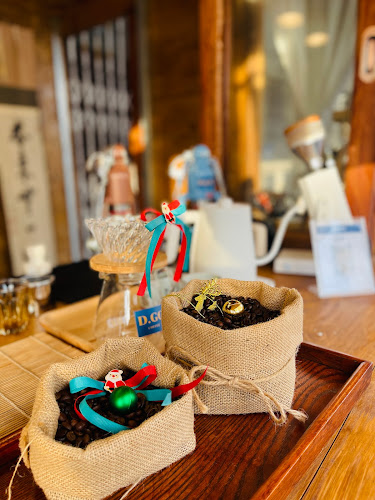 Opinii despre D.GO Coffee în อำเภอเมืองอุบลราชธานี - การบริการอาหารและที่พัก