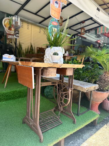 Mellow me by promsakorn - การบริการอาหารและที่พัก