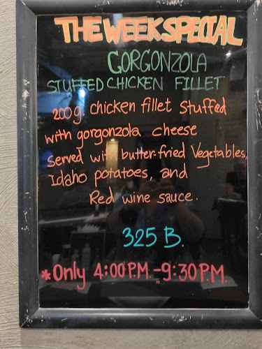 Akvavit Grill & Bar - อำเภอบางละมุง