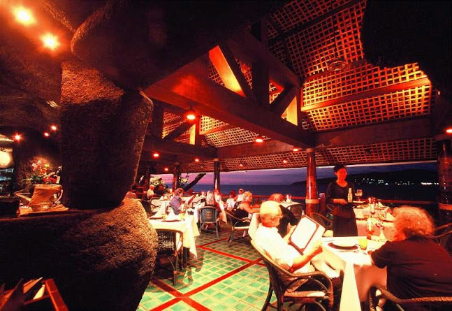 Opinii despre ออน เดอะ ร๊อค în อำเภอเมืองภูเก็ต - การบริการอาหารและที่พัก