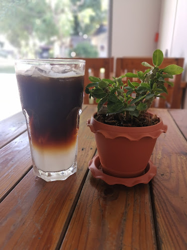 ริมทาง​ ป่าหล่าย​ ค่าเฟ่,Rimthang Palai Cafe - อำเภอเมืองภูเก็ต