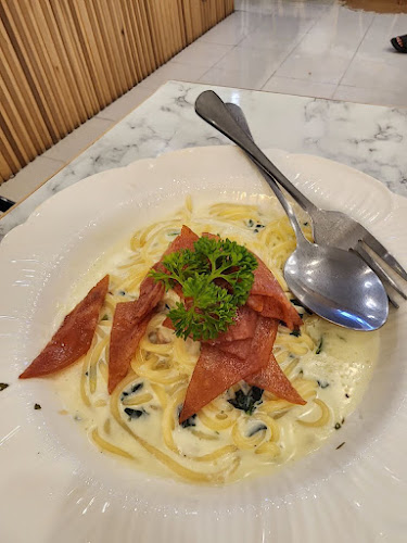 55 ถนน รัษฎา ตำบลตลาดใหญ่ เมือง ภูเก็ต 83000