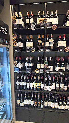 Opinii despre Wine Connection în อำเภอกะทู้ - การบริการอาหารและที่พัก