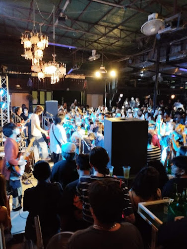 สุข-เกษม(Sukkasem) - การบริการอาหารและที่พัก