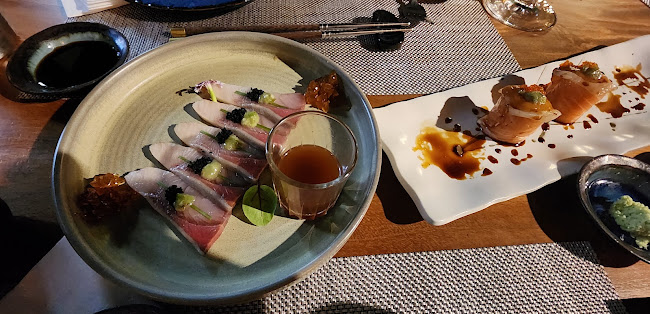 Uchi Gastrobar Japanese Food & Sushi Phuket - อำเภอถลาง