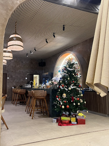 Comentarii opinii despre Manina Brunch&Bar - Patong Restaurant