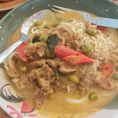 37, 19 ถ. หลวงพ่อแช่ม ตำบล ฉลอง อำเภอเมืองภูเก็ต ภูเก็ต 83130