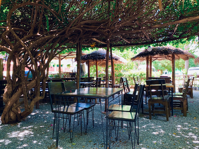 ร้านอาหารขวัญ - Kwan Restaurant