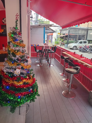 Euskadi Wine and Tapas - อำเภอกะทู้