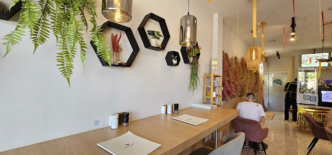 98/95-96 , Kata new Road, T.Karon, A.Muang Phuket, Kata Rd, Phuket, 83100 T, ตำบล กะรน Phuket, ภูเก็ต 83100