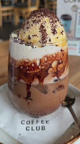 Opinii despre The Coffee Club Jungceylon Patong în อำเภอกะทู้ - การบริการอาหารและที่พัก