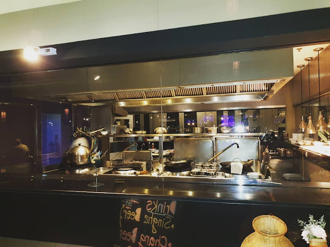 Seafood Market - การบริการอาหารและที่พัก