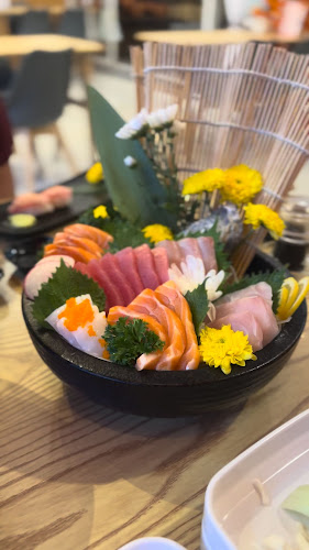 Opinii despre ยูเมะพลัสซูชิ în อำเภอธัญบุรี - การบริการอาหารและที่พัก
