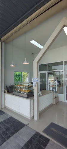 Opinii despre บ้านขนมลุง în อำเภอเมืองพัทลุง - การบริการอาหารและที่พัก