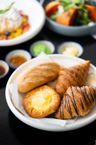 Opinii despre Pinto Restaurant în City - การบริการอาหารและที่พัก