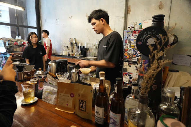 SongSarn(ส่งสาร) Coffee & Home Roaster - การบริการอาหารและที่พัก