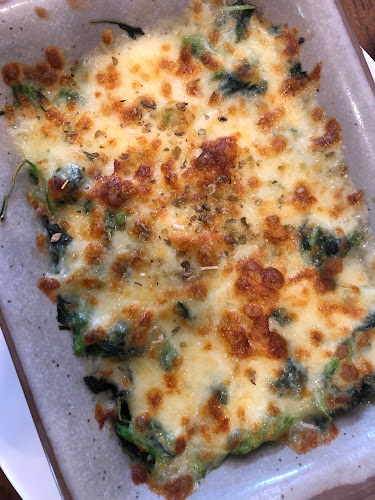 Opinii despre ร้านอาหารสโนว์ไวท์นครปฐม în อำเภอเมืองนครปฐม - การบริการอาหารและที่พัก