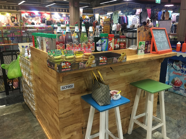 ร้านวินเทจคอฟฟี่บิ๊กซีพิษณุโลก - การบริการอาหารและที่พัก