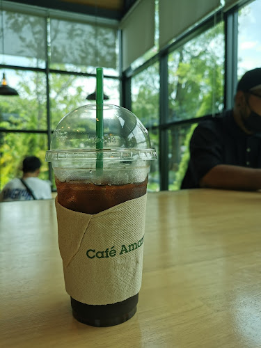 Café Amazon ปตท. อ้อมน้อย - การบริการอาหารและที่พัก