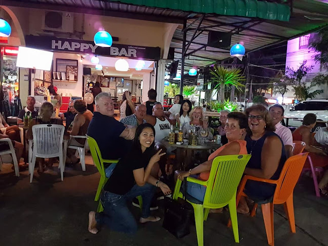 Happy Bar and Restaurant