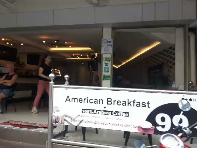 At All Cafe - อำเภอบางละมุง