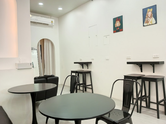 HER’S CAFE At Phetchabun