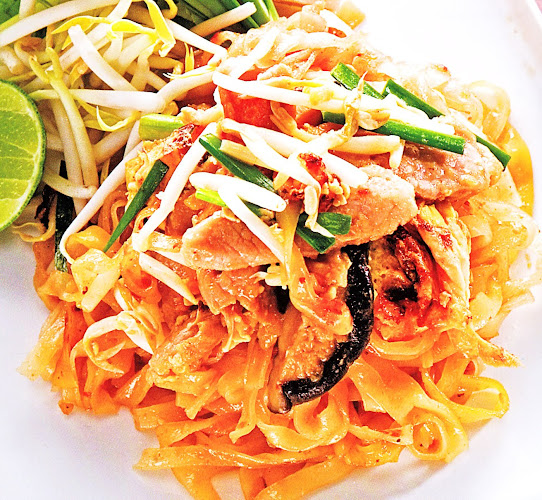 ขนอมติ่มซำ สาขาเกาะสมุย Khanom Dimsum - การบริการอาหารและที่พัก