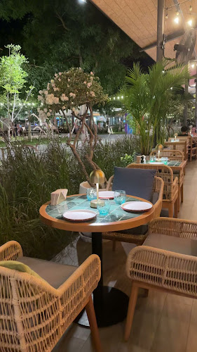 Robbi Seafood. Pasta. Pizza - อำเภอถลาง