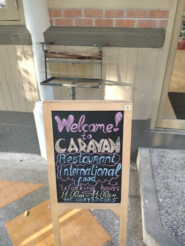 Comentarii opinii despre Caravan