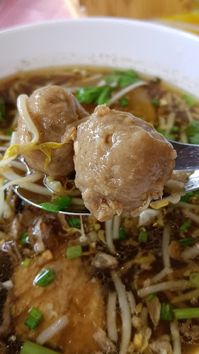 ก๋วยเตี๋ยวไก่-เนื้อตุ๋น - อำเภอเมืองภูเก็ต