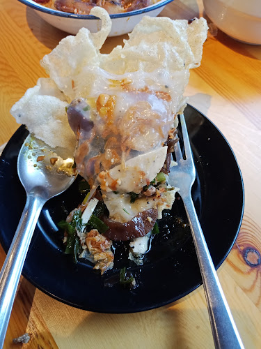 Boon Street Food - พิซซ่าปากหม้อ - อำเภอเมืองนครสวรรค์