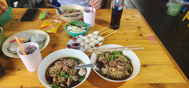 Comentarii opinii despre ก๋วยเตี๋ยว เรือไทย คลอง2